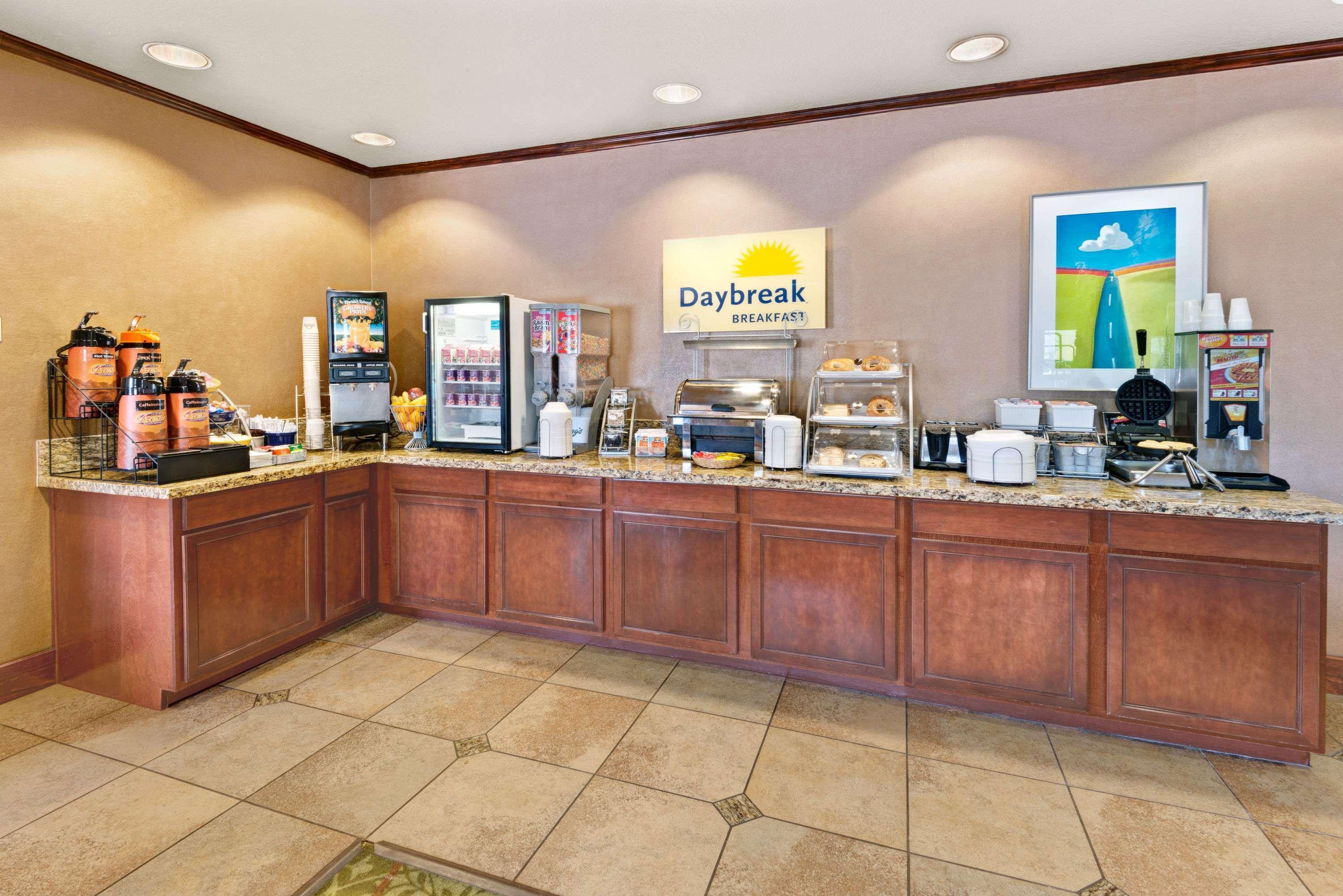 Days Inn By Wyndham Bernalillo Kültér fotó